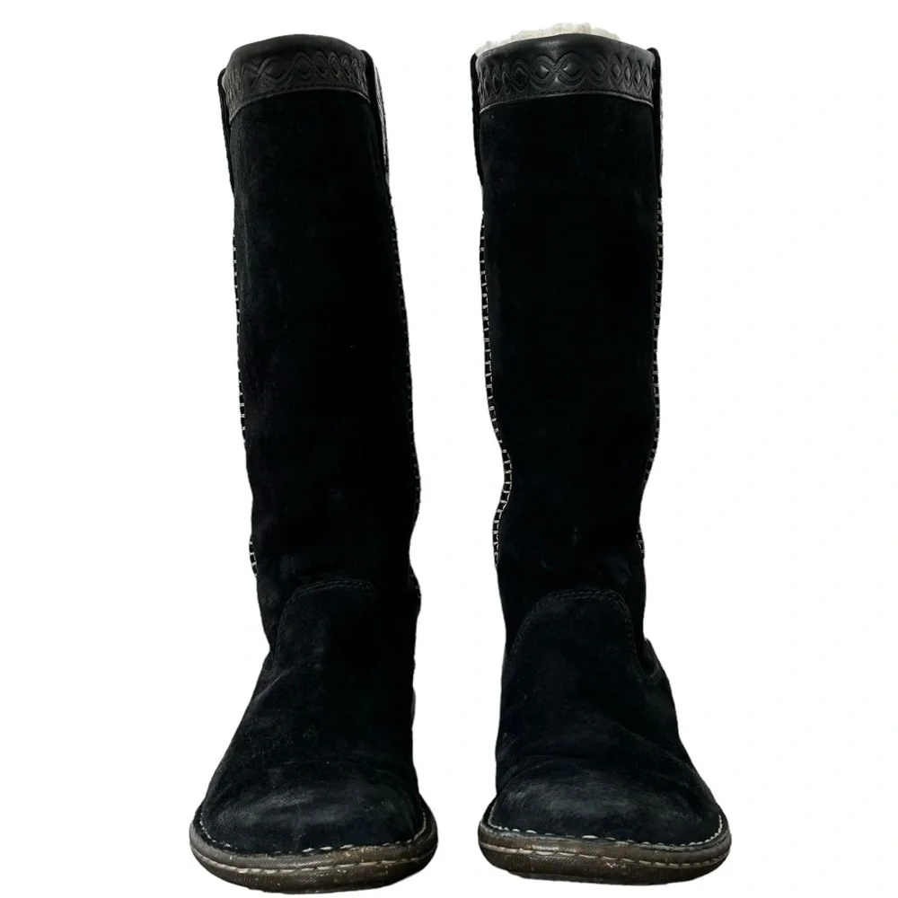 UGG swell mid